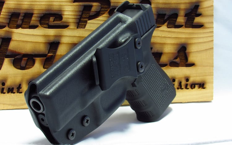 Best IWB Holster For Glock 19: Picking The Right Choice